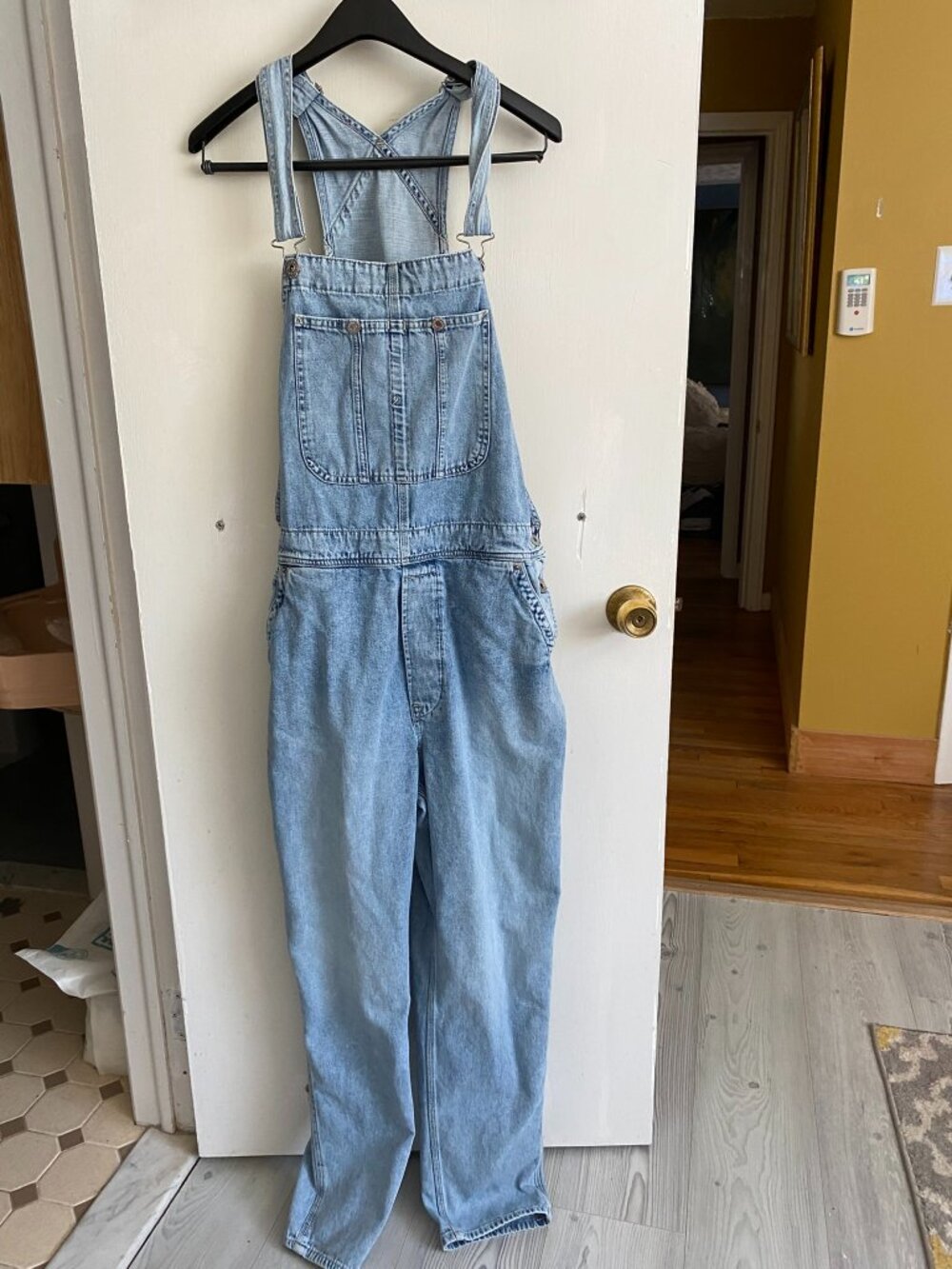 H&M Denim  Blue Wash Relaxed Fit Women's‎ Overalls - Medium